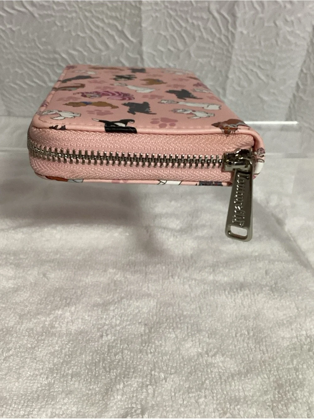 Loungefly Disney Favorite Cats Large Wallet Clutch EUC Figaro Marie Cheshire ETC